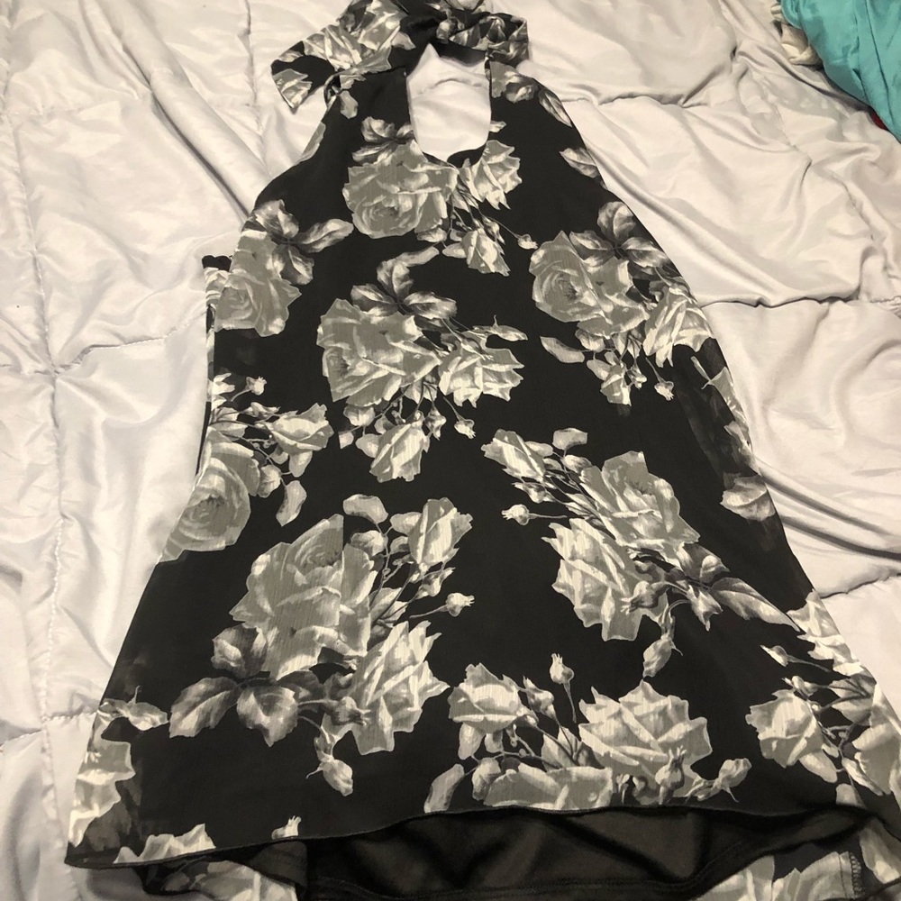 halter blouse